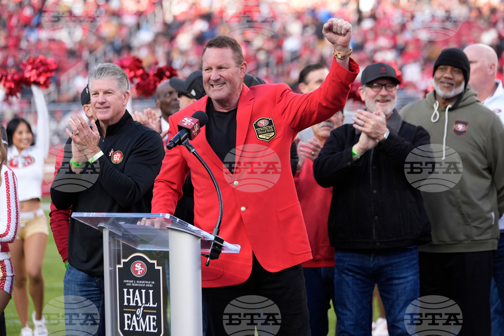 Titans 49ers Football