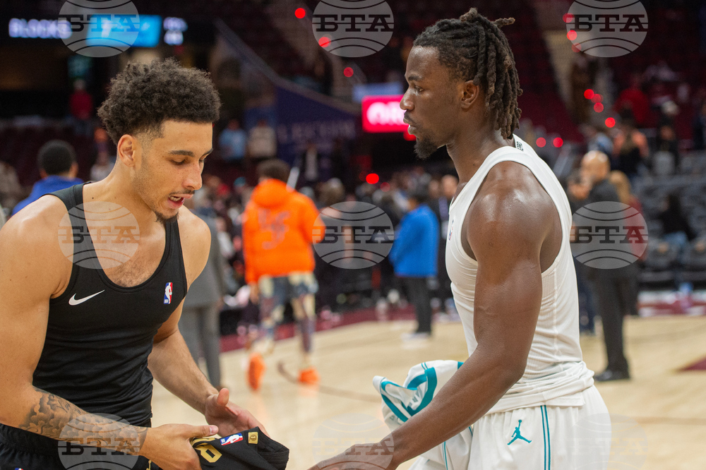 Hornets Cavaliers Basketball