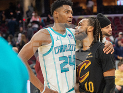 Hornets Cavaliers Basketball