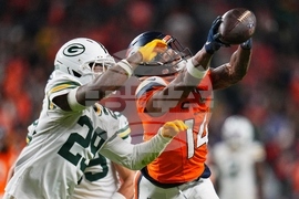 Packers Broncos Football