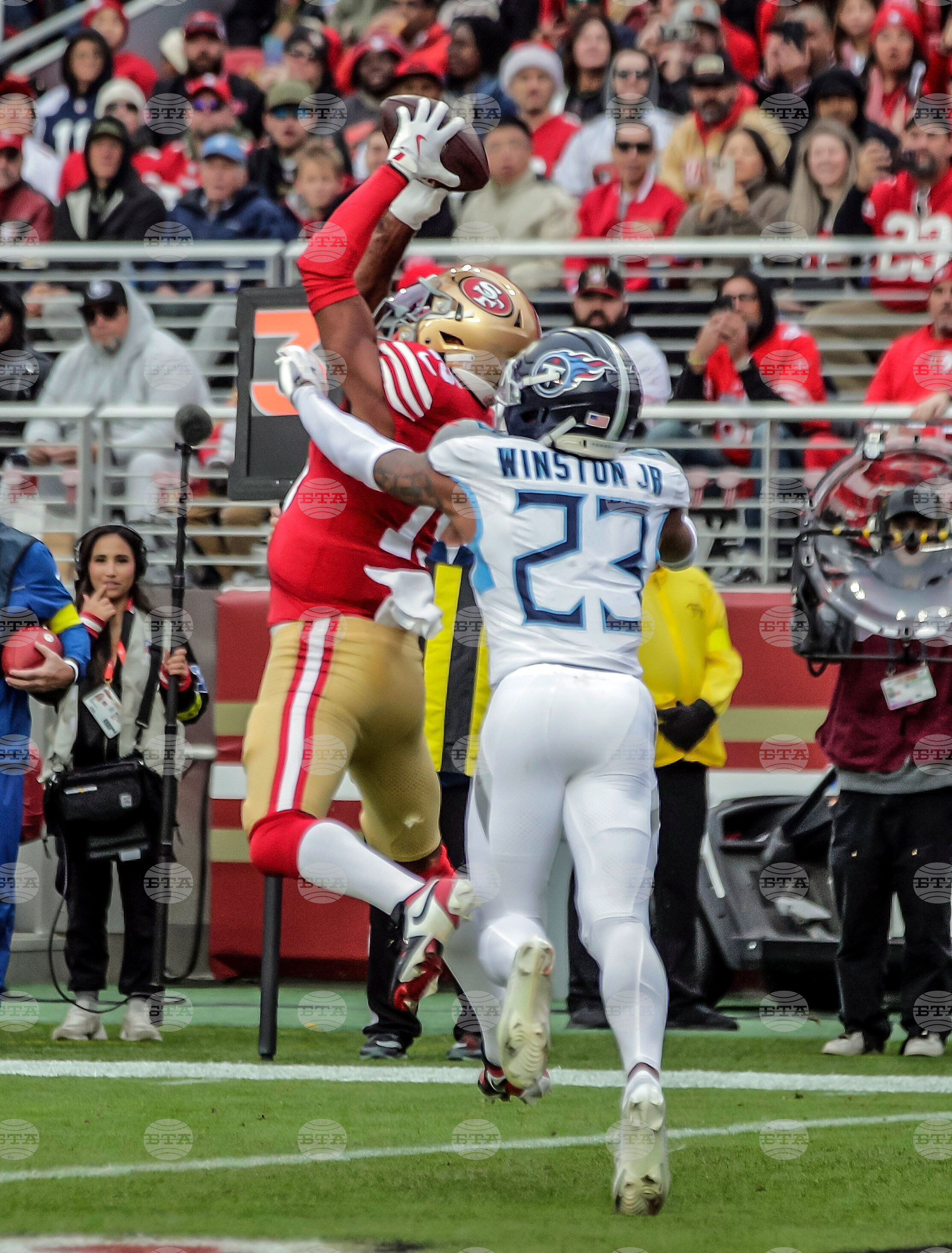 Titans 49ers Football