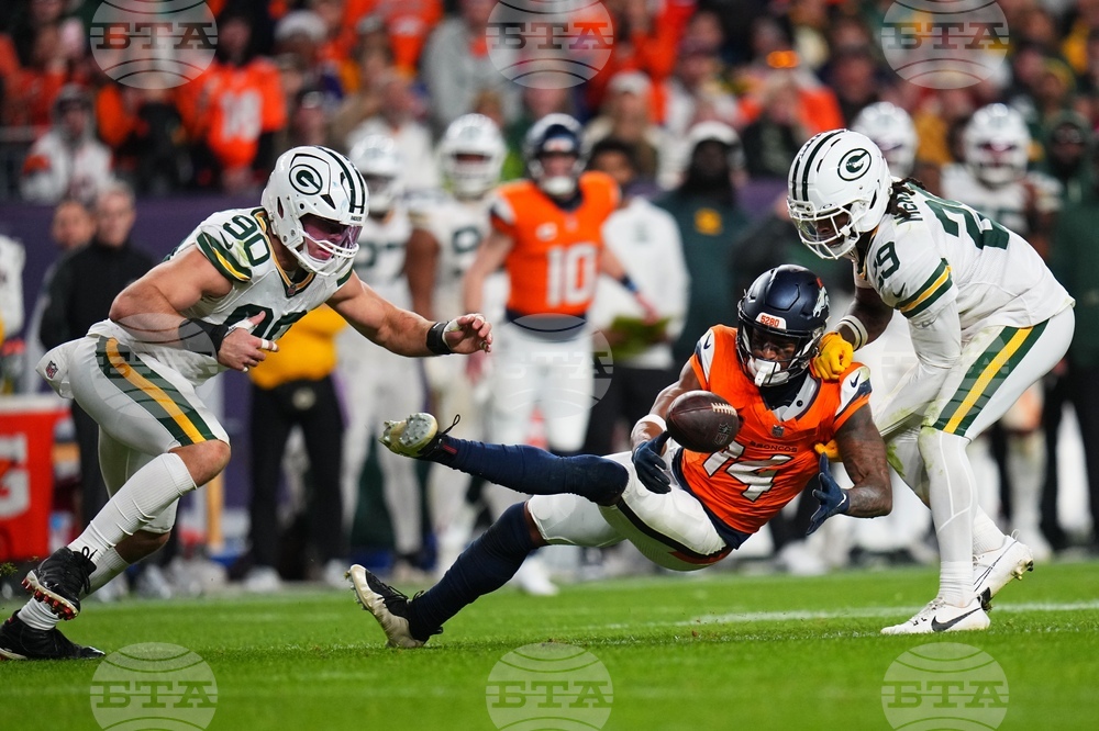 Packers Broncos Football