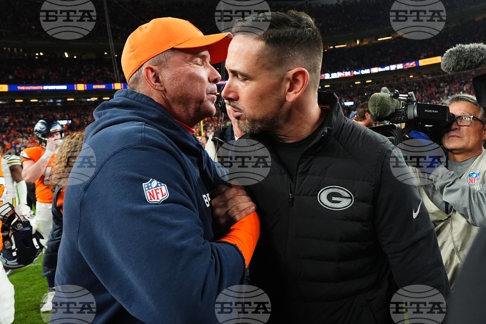 Packers Broncos Football