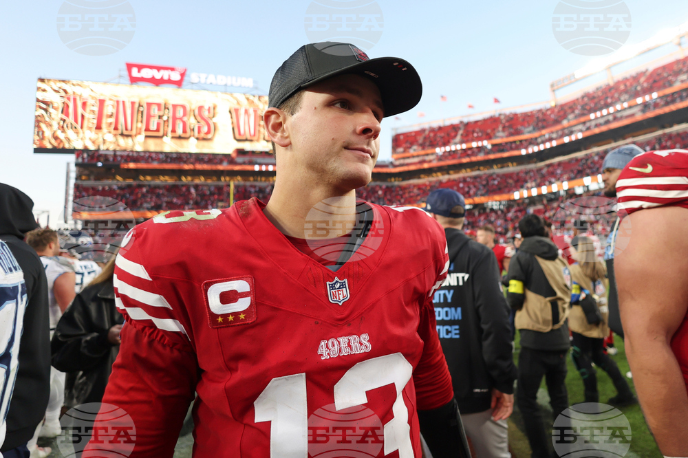 Titans 49ers Football