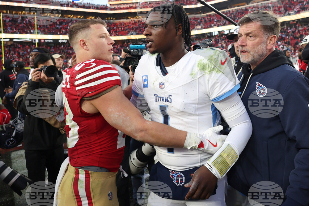 Titans 49ers Football