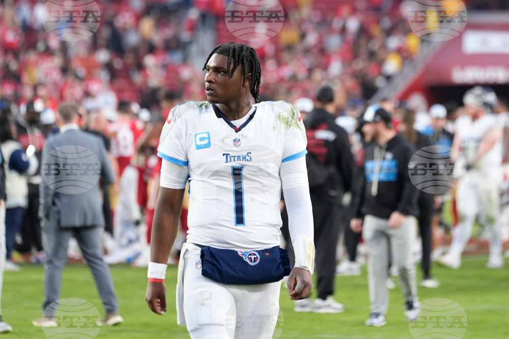 Titans 49ers Football