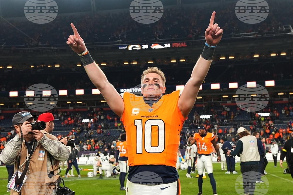 Packers Broncos Football