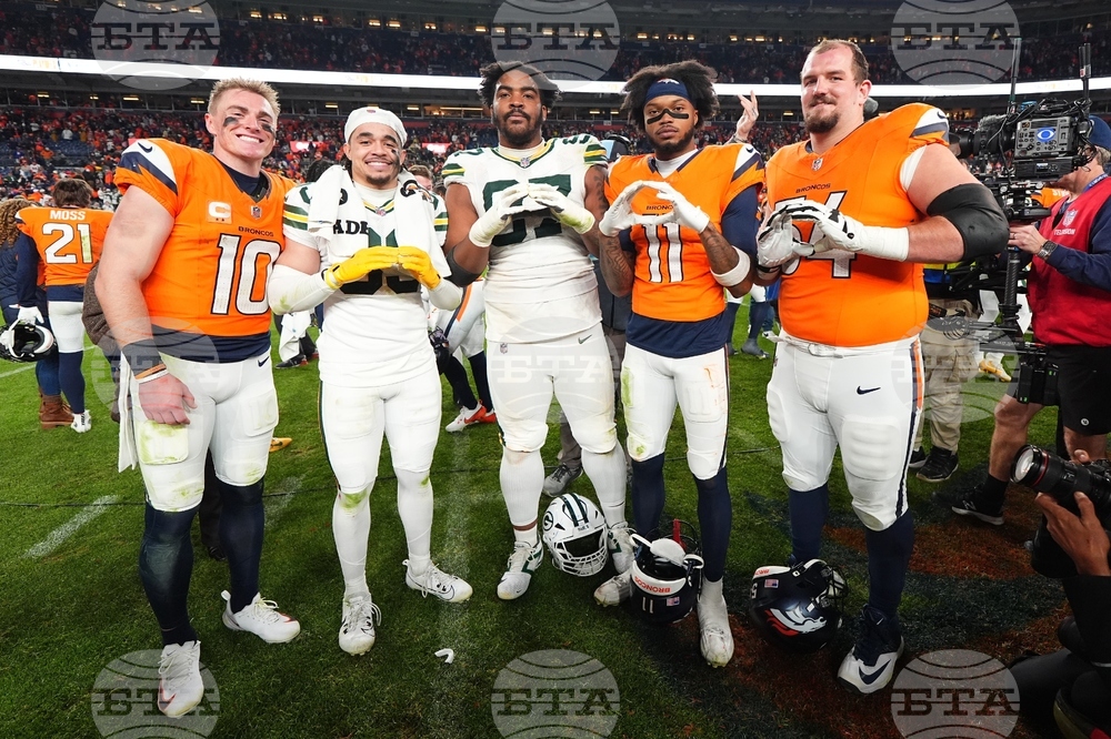 Packers Broncos Football