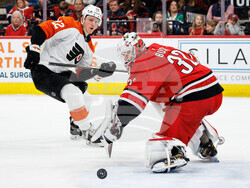 Flyers Hurricanes Hockey