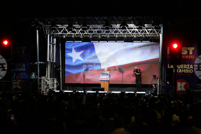 Новоизбраният президент на Чили обеща да "възстанови спазването на закона"