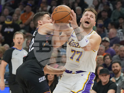 Lakers Suns Basketball