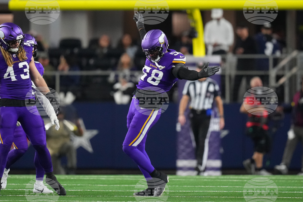 Vikings Cowboys Football