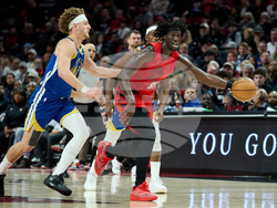 Warriors Trail Blazers Basketball
