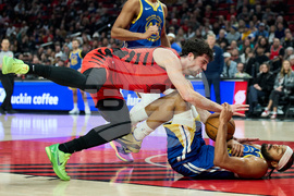 Warriors Trail Blazers Basketball