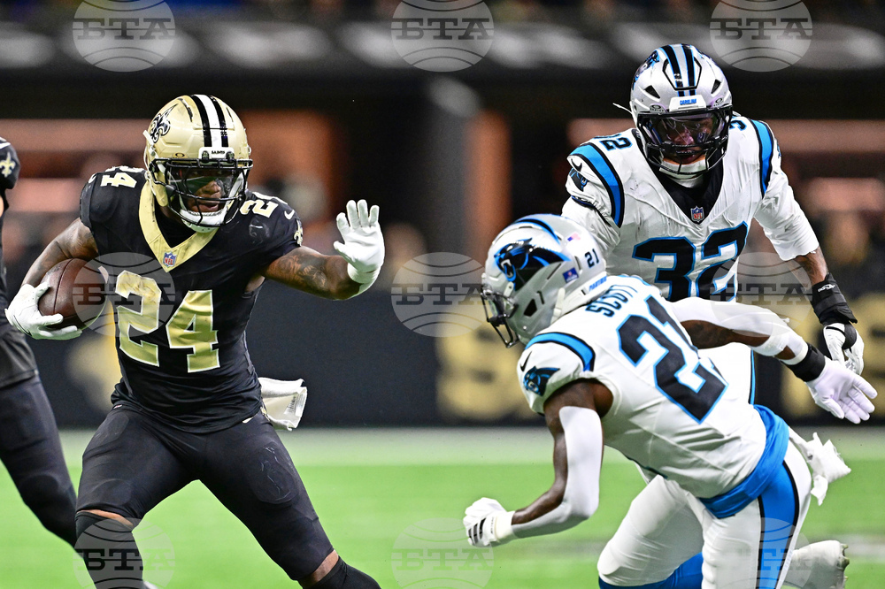 CORRECTION Panthers Saints Football