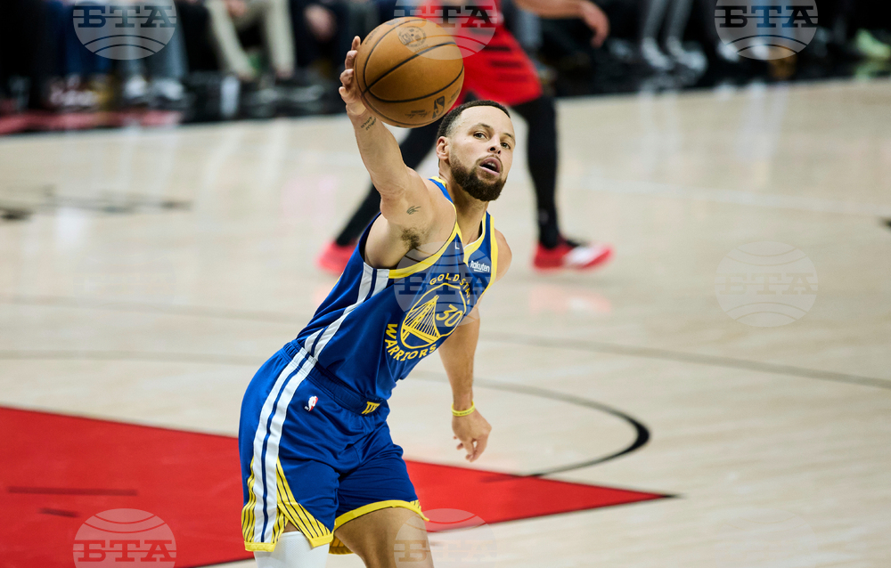 Warriors Trail Blazers Basketball