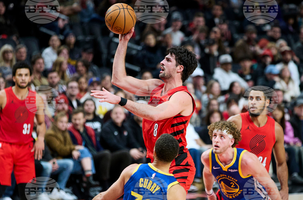 Warriors Trail Blazers Basketball