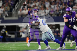 Vikings Cowboys Football