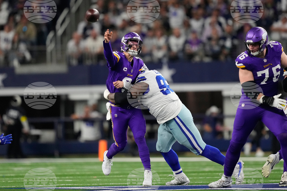 Vikings Cowboys Football