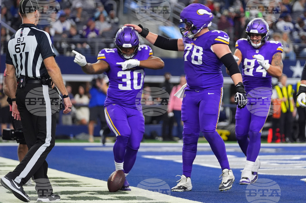 Vikings Cowboys Football