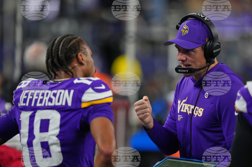 Vikings Cowboys Football