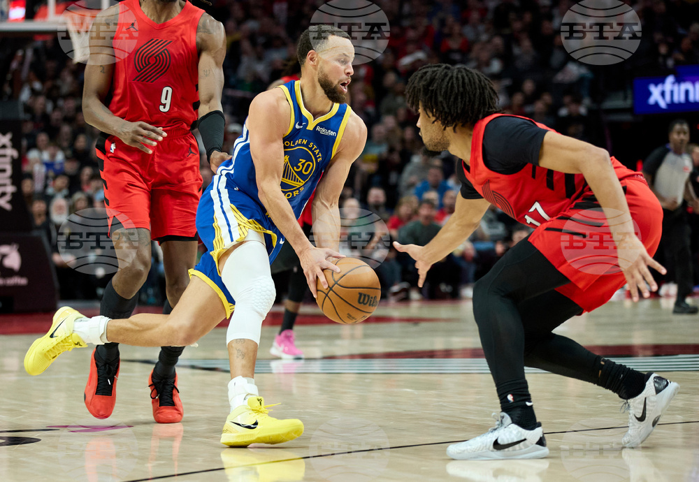 Warriors Trail Blazers Basketball