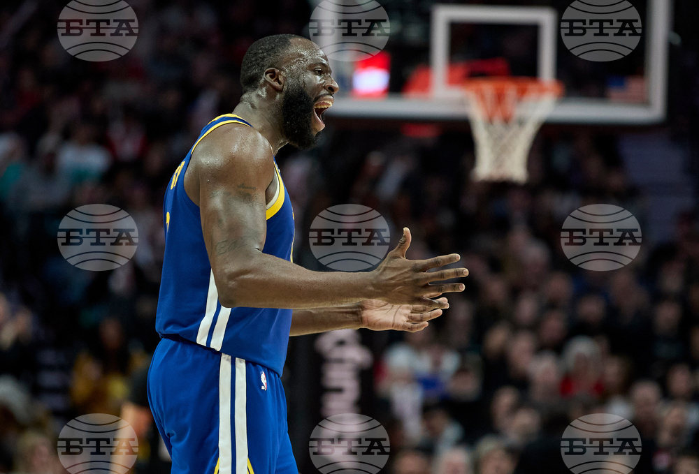 Warriors Trail Blazers Basketball