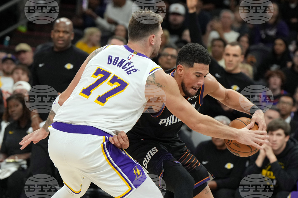 Lakers Suns Basketball