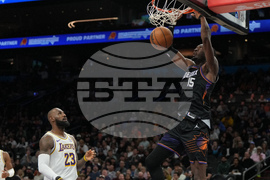 Lakers Suns Basketball
