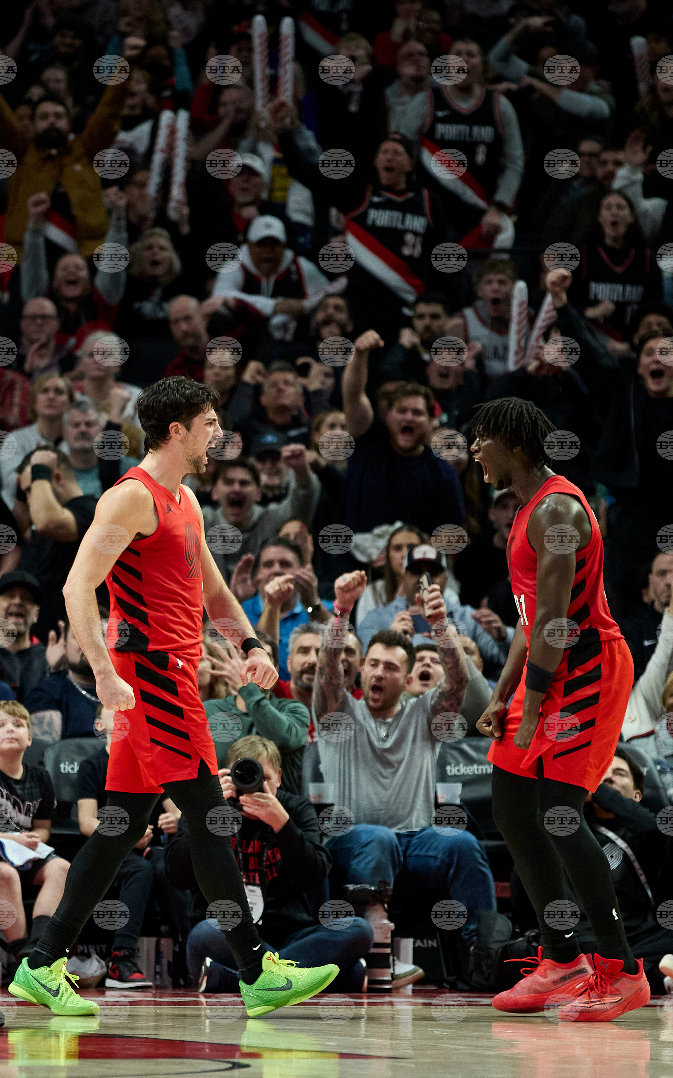 Warriors Trail Blazers Basketball