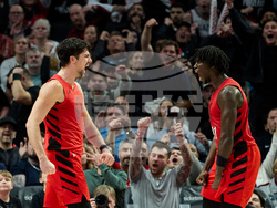 Warriors Trail Blazers Basketball