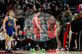 Warriors Trail Blazers Basketball