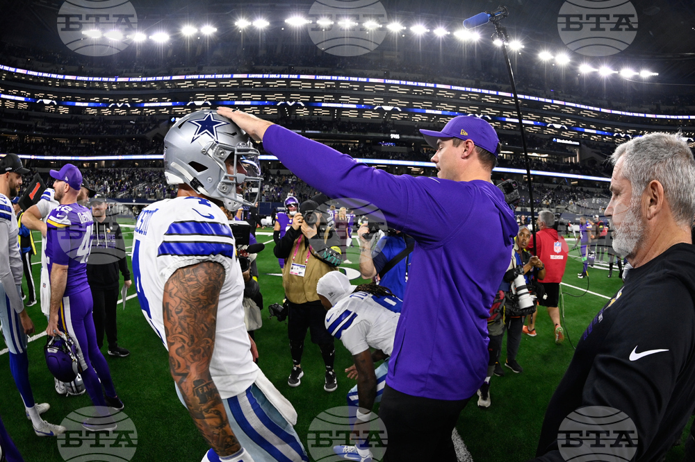 Vikings Cowboys Football