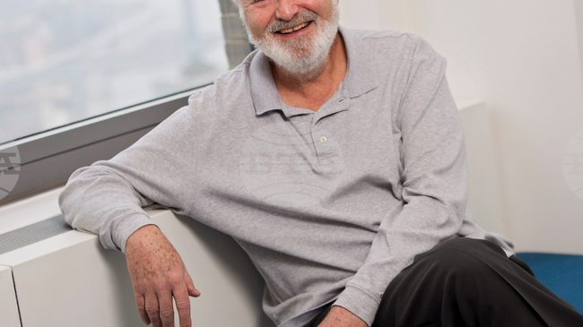 Режисьорът Роб Райнър и съпругата му са намерени мъртви в дома им в Лос Анджелис 