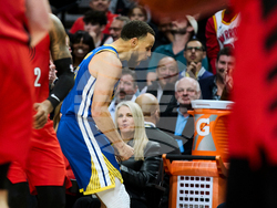 Warriors Trail Blazers Basketball