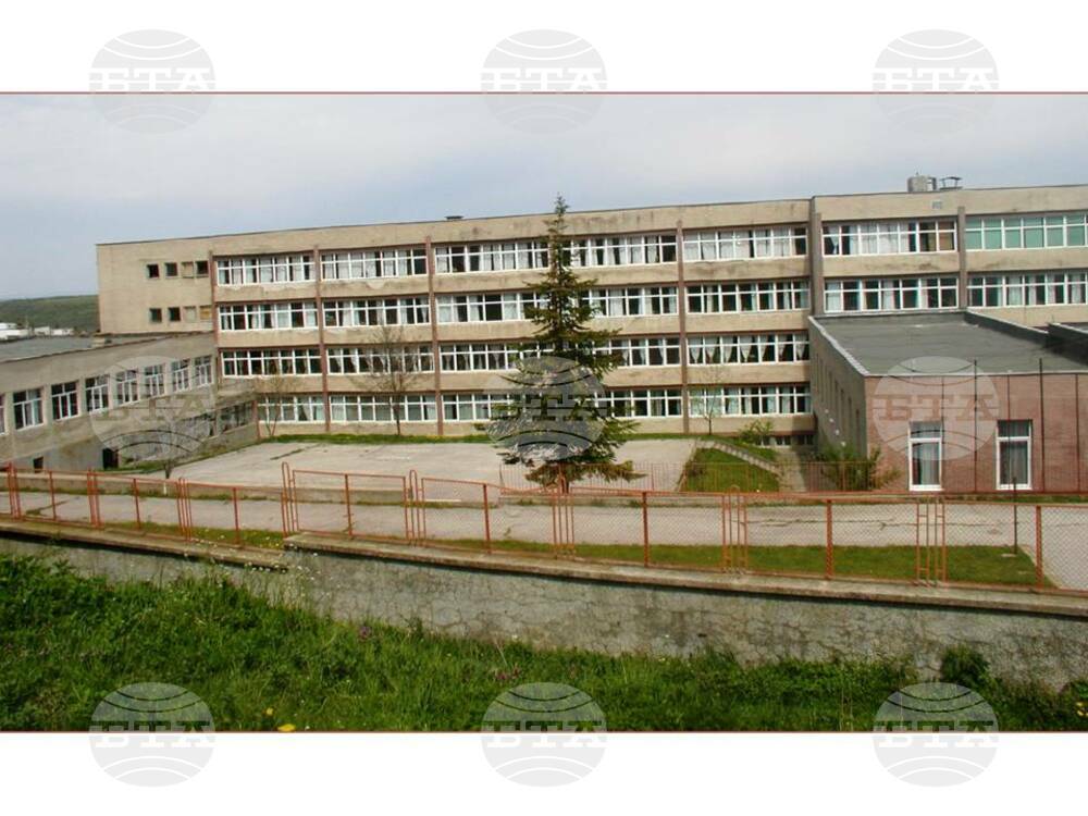 Проектът "С волейбол в училище" идва в Омуртаг