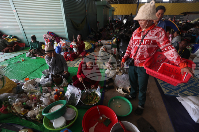 АКП: Около 4000 семейства не могат да се върнат по домовете си поради продължаващата тайландска окупация, заяви камбоджанското правителство 
