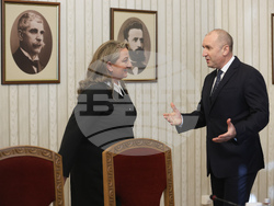 Президент - ГЕРБ-СДС - консултации