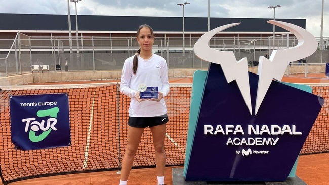 Мая Мичева стана шампионка на турнир до 14 години от Тенис Европа в академията на Рафаел Надал