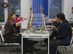 Служители на Българската телеграфна агенция (БТА) участваха в уъркшоп по рисуване, организиран от „Школа БТА“