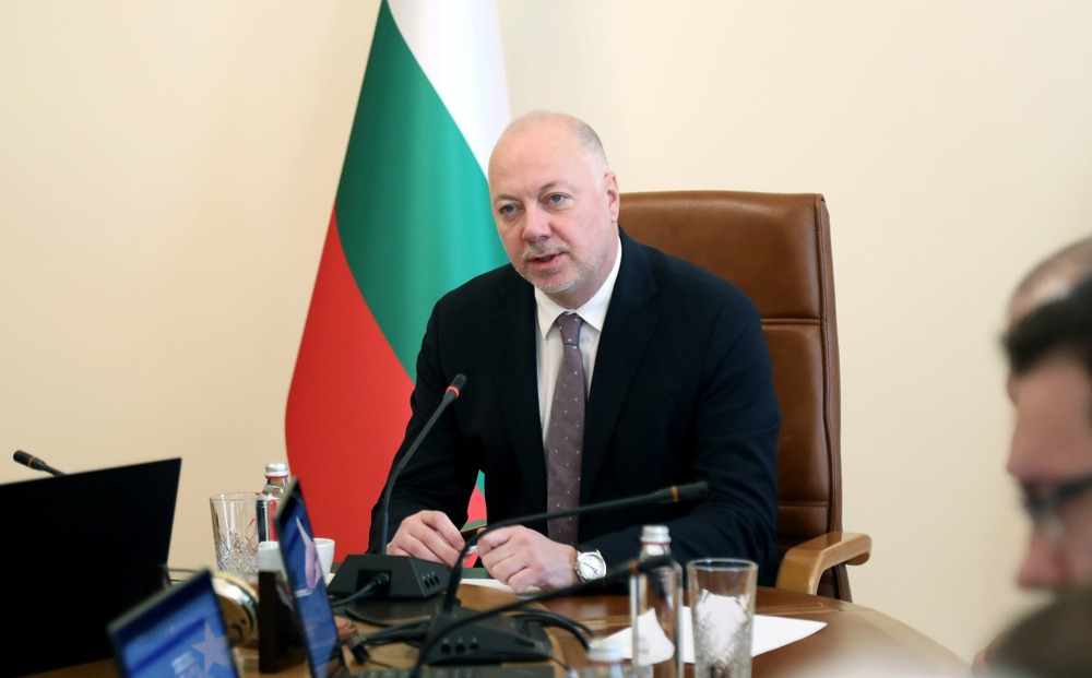 Премиерът Росен Желязков: Удължителният бюджет гарантира стабилността на държавата и социалните разходи през 2026 г.