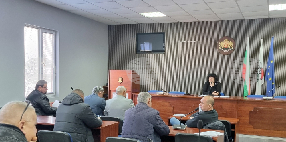 Омуртаг - Общински съвет - извънредно заседание