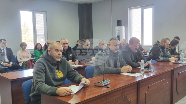 Удължаване срока на банков кредит и кандидатстване за обновяване на парка в село Обител одобриха общинските съветници в Омуртаг 