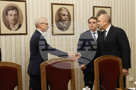 Президент - „Продължаваме промяната  - Демократична България " - консултации