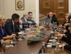 Президент - „Продължаваме промяната  - Демократична България " - консултации