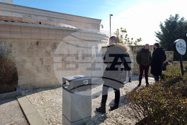 Варна -  изпълнителен директор „Хидрострой" - къща - претърсване 