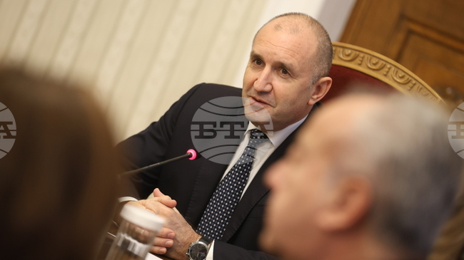Бюджет 2026, промени в Изборния кодекс и евентуален политически проект на президента бяха акцентите в първите консултации при държавния глава с парламентарни групи 