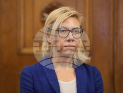 Президент - „Продължаваме промяната  - Демократична България " - консултации