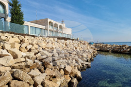 Варна -  изпълнителен директор „Хидрострой" - къща 