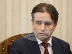 Президент - „Продължаваме промяната  - Демократична България " - консултации